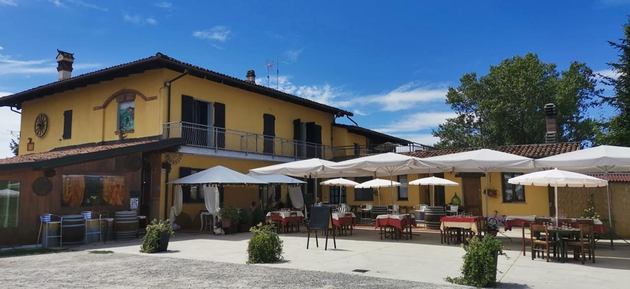 Agriturismo La Ruota Montelupo Albese Extérieur photo